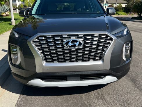 Used 2022 Hyundai Palisade SEL w/ 8P Bench Seat Package FWD image 4