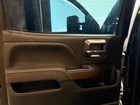 Used 2019 GMC Sierra 3500 Denali w/ Duramax Plus Package AWD/4WD image 13