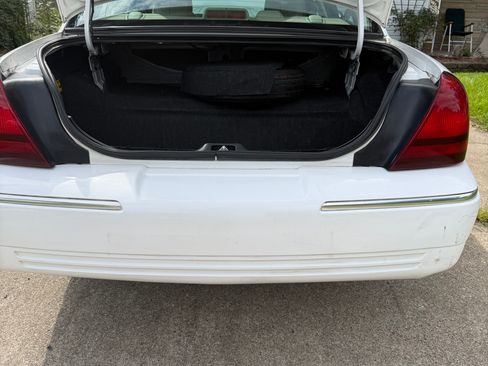 Used 2003 Mercury Grand Marquis LS RWD image 15