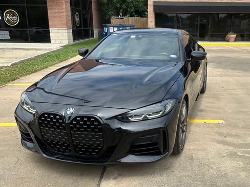 Used 2024 BMW 440i xDrive Coupe w/ Shadowloine Package image 2
