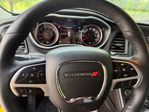 Used 2018 Dodge Challenger R/T Plus RWD image 16
