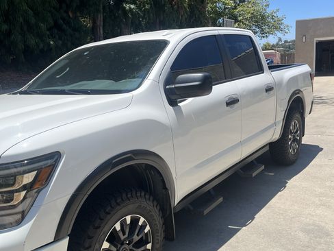 Used 2021 Nissan Titan PRO-4X w/ Off Road Protection Package AWD/4WD image 5
