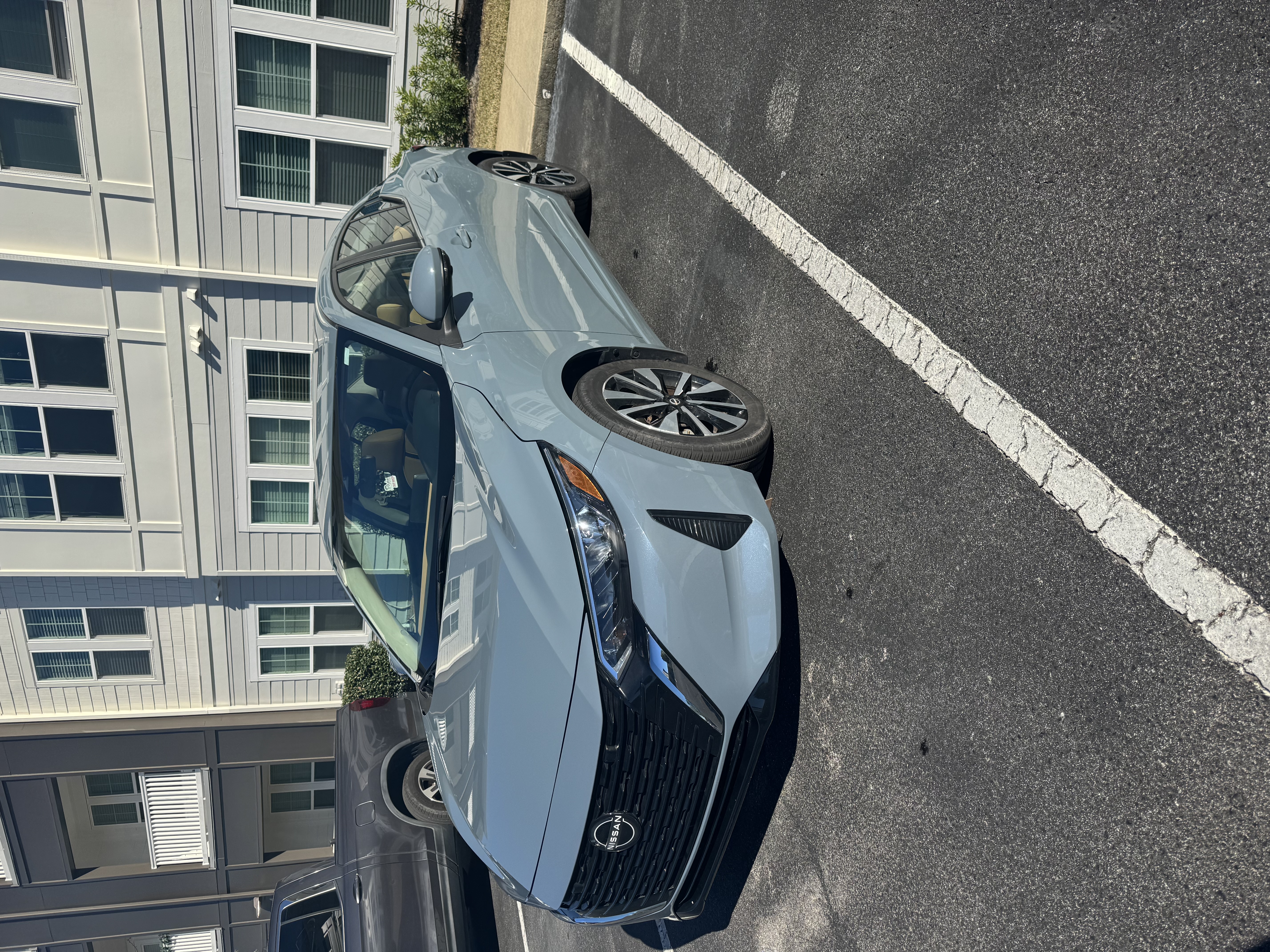 Used 2024 Nissan Sentra SV w/ SV Premium Package FWD image 2