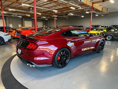 Used 2021 Ford Mustang Shelby GT500 w/ Technology Package image 19