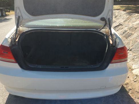 Used 2007 BMW 328xi Coupe image 11