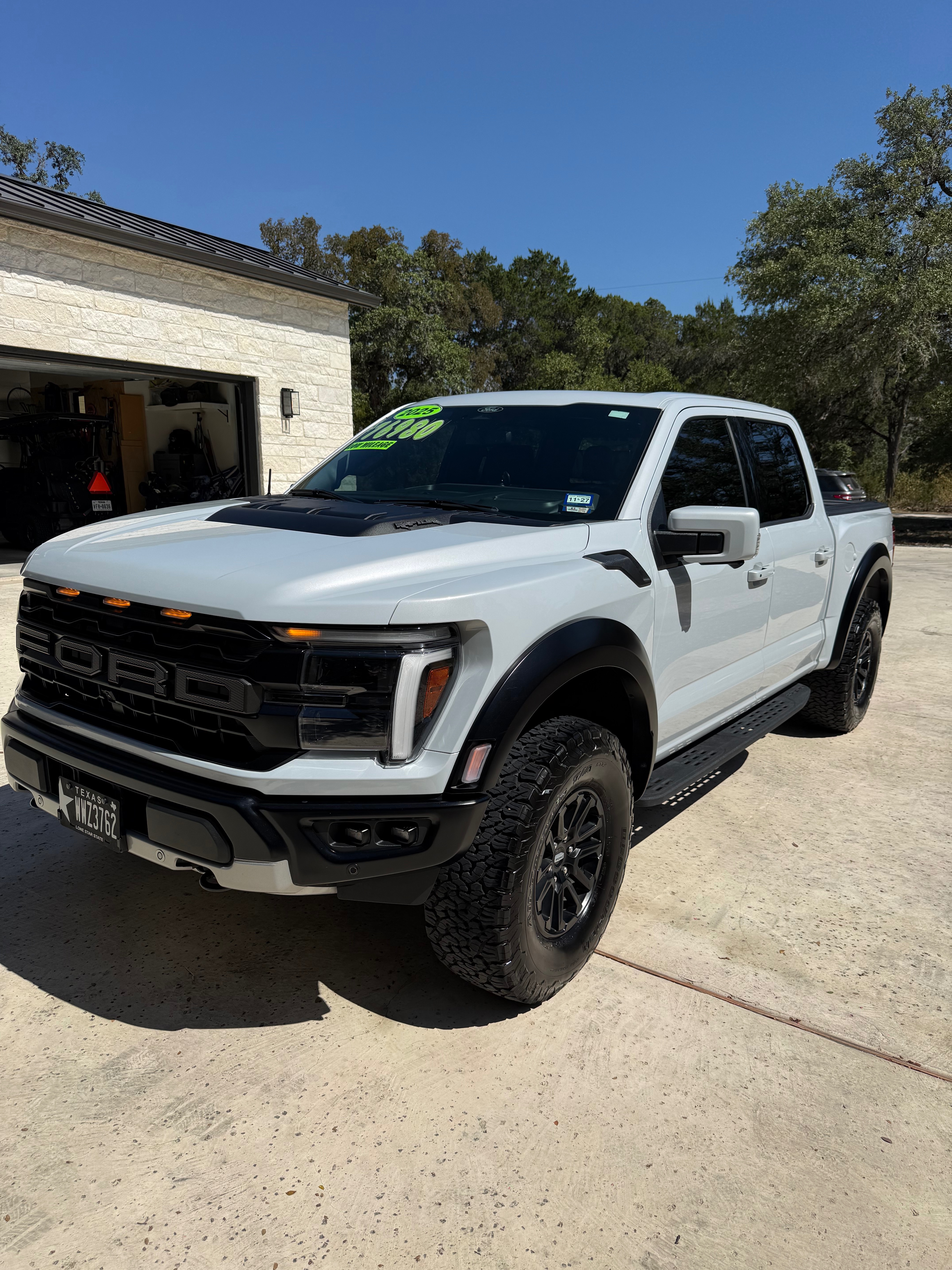 Used 2025 Ford F150 Raptor AWD/4WD image 1
