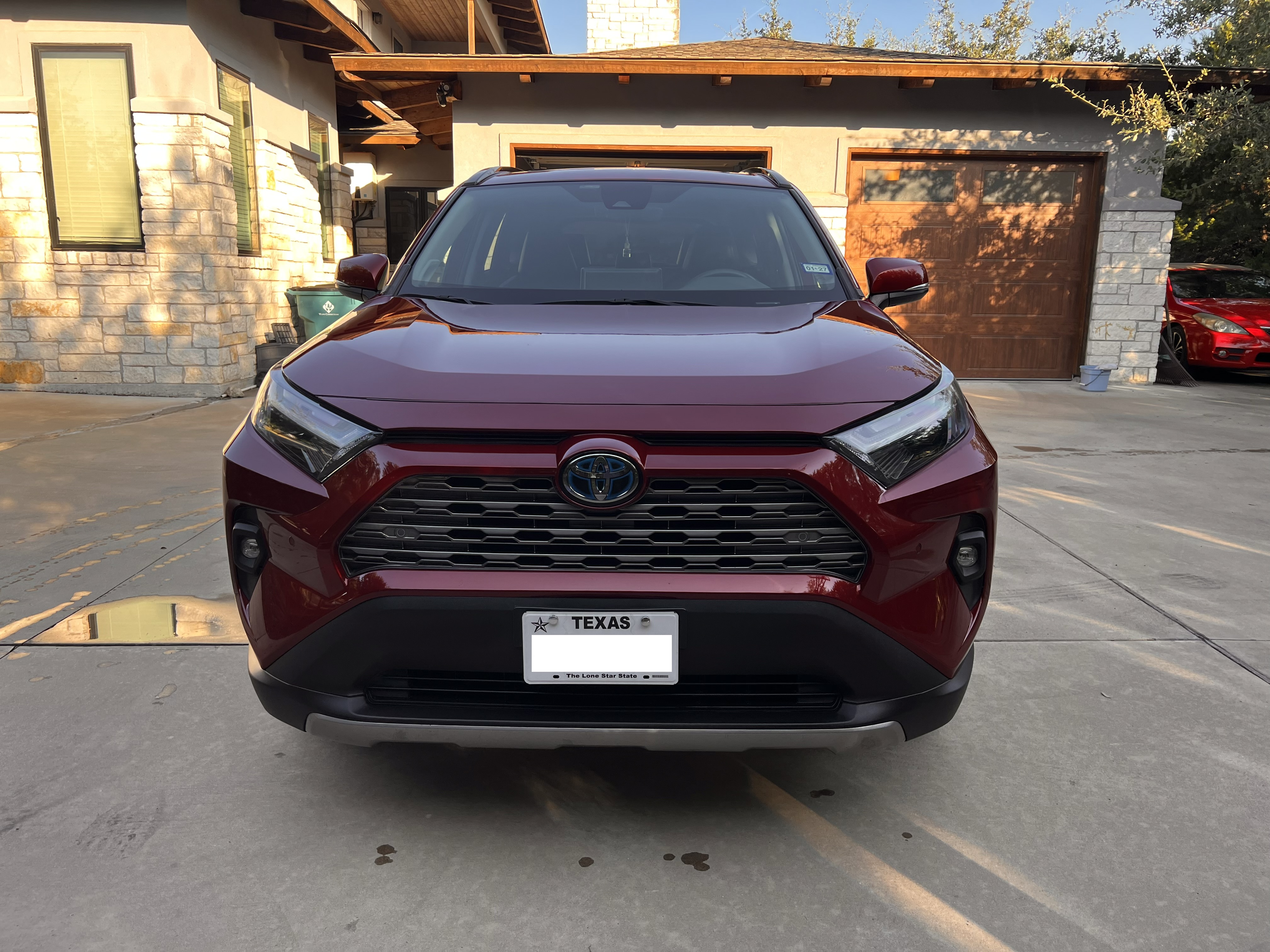 Used 2022 Toyota RAV4 Limited AWD/4WD image 18