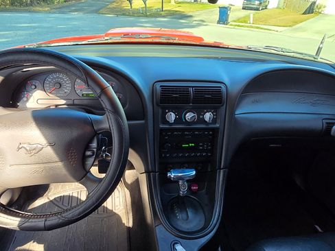Used 2004 Ford Mustang GT Premium image 4