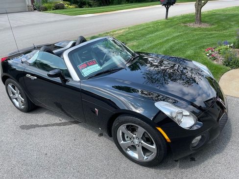 Used 2007 Pontiac Solstice GXP w/ Premium Package RWD image 10