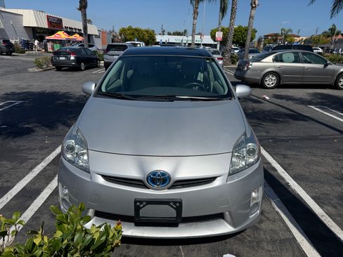 Used 2011 Toyota Prius Four w/ Solar Roof Pkg FWD image 5