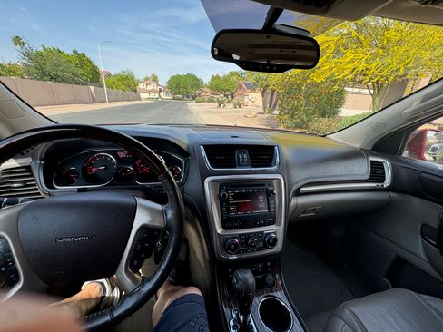 Used 2016 GMC Acadia Denali image 21