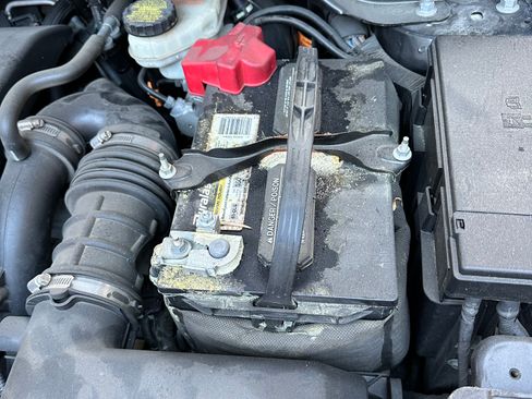 Used 2000 Ford Explorer Limited image 16