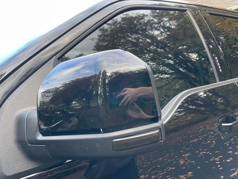 Used 2020 Ford F150 Lariat image 15