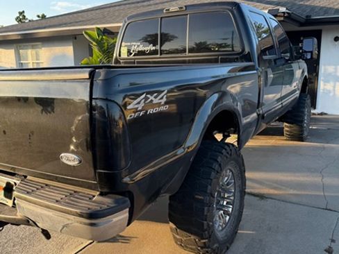 Used 2002 Ford F250 4x4 Crew Cab Super Duty image 9
