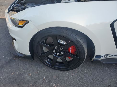 Used 2020 Ford Mustang Shelby GT350R w/ GT350R Equipment Group 920A image 8