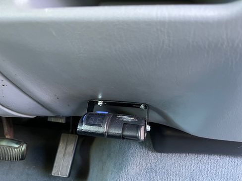 Used 2002 Ford F250 2WD Crew Cab Super Duty image 12