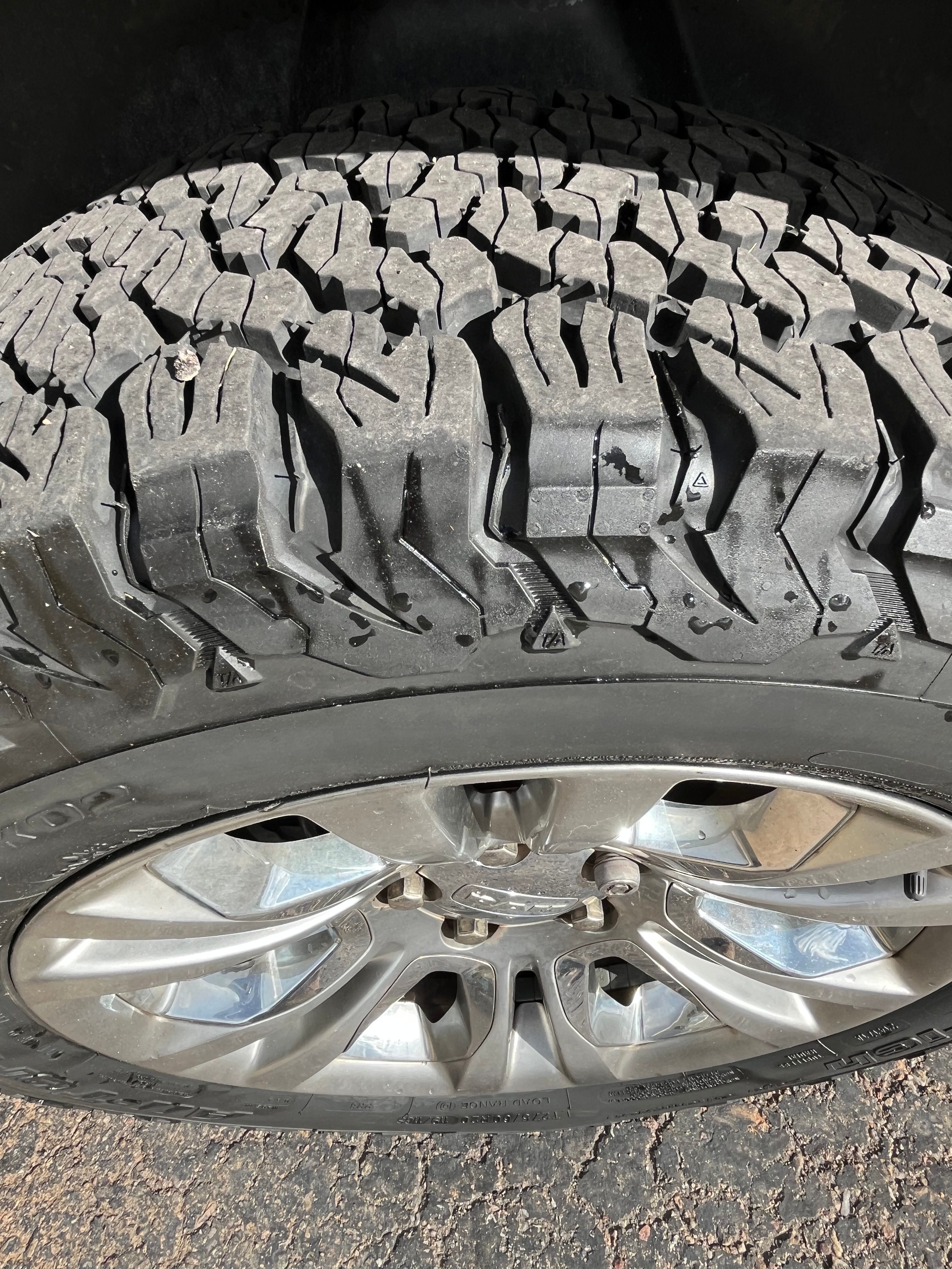 Used 2013 RAM 1500 Limited AWD/4WD image 26