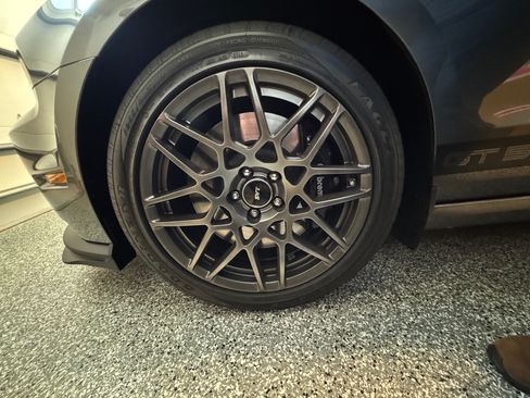 Used 2013 Ford Mustang Shelby GT500 RWD image 11