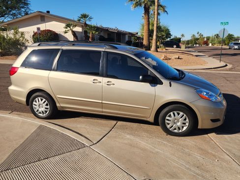 Used 2006 Toyota Sienna LE image 12