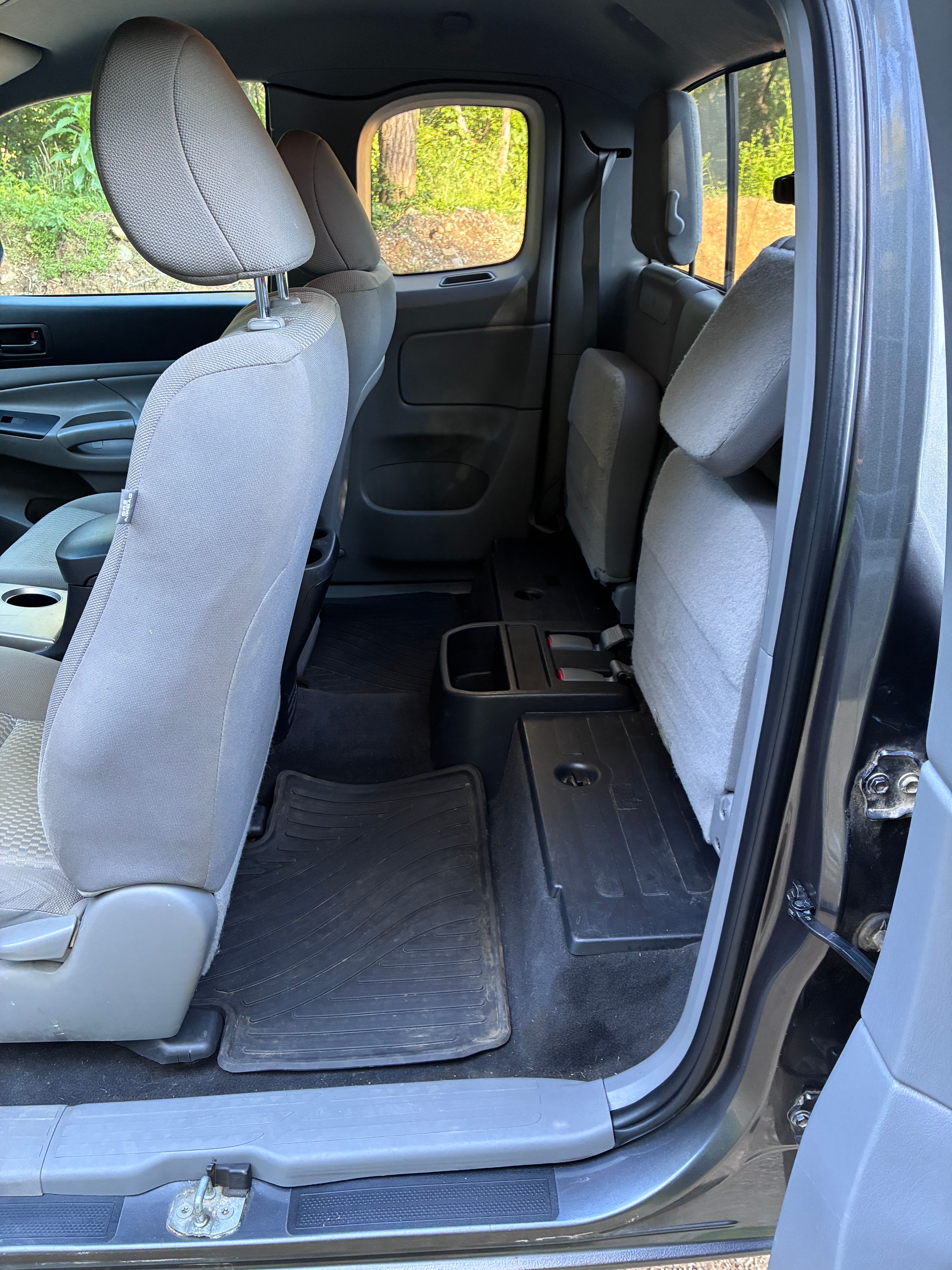 Used 2015 Toyota Tacoma 2WD Access Cab w/ SR5 Package image 14