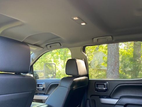 Used 2018 Chevrolet Silverado 2500 LTZ w/ Duramax Plus Package AWD/4WD image 22