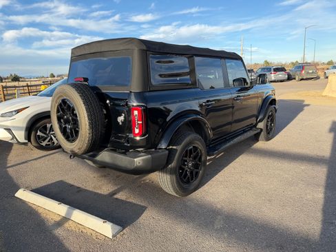 Used 2022 Ford Bronco Outer Banks image 8