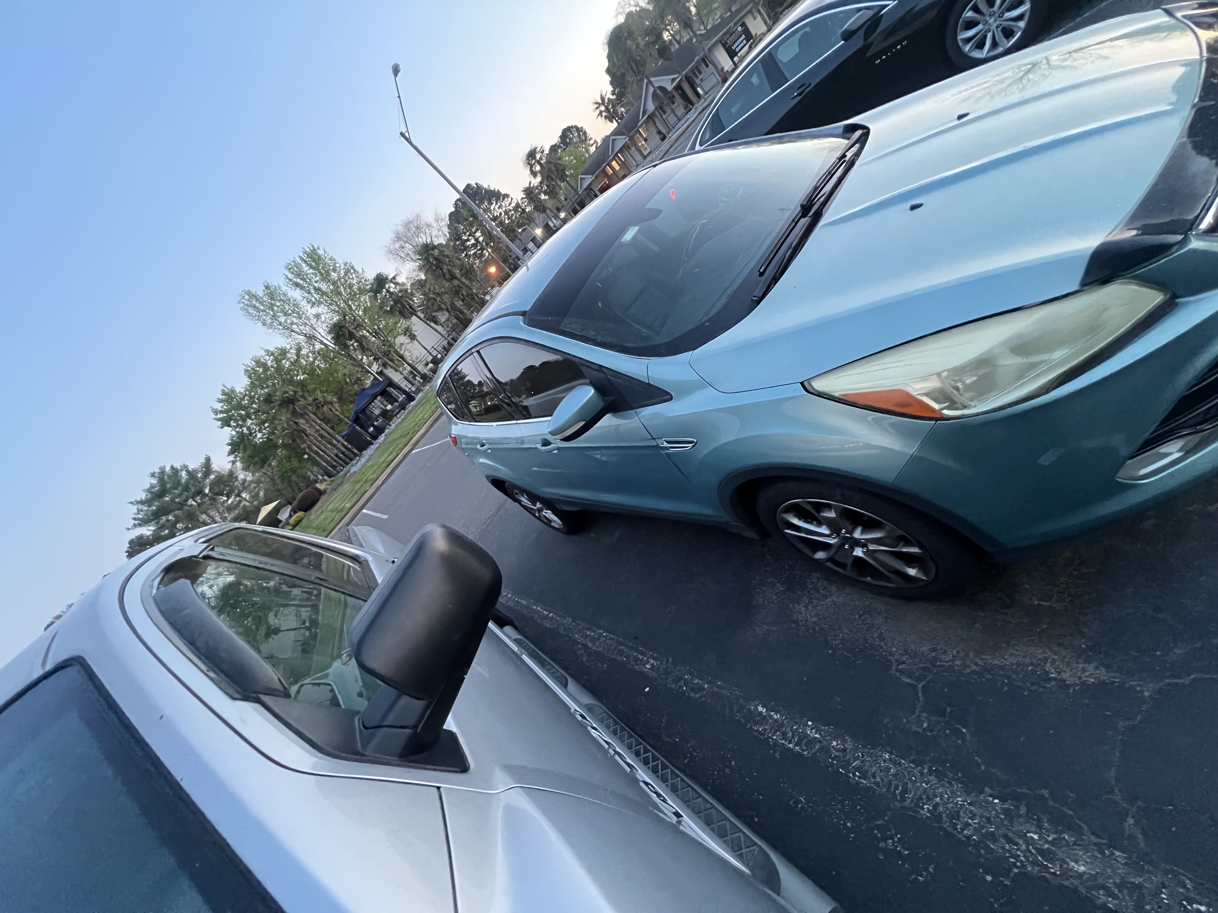 Used 2013 Ford Escape SEL FWD image 2