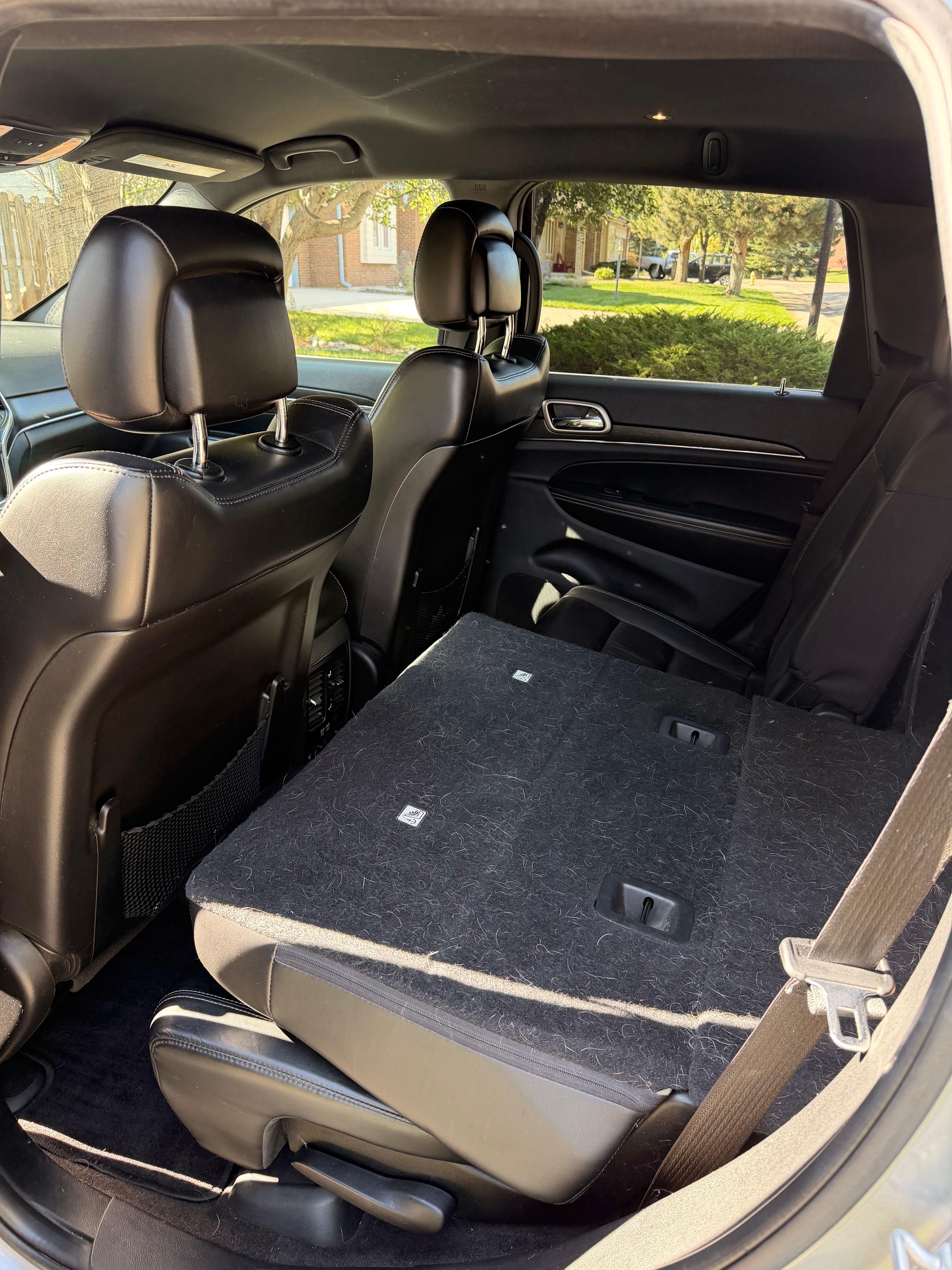 Used 2016 Jeep Grand Cherokee Limited AWD/4WD image 17