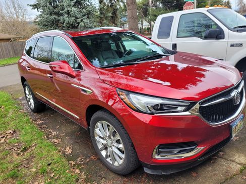 Used 2019 Buick Enclave Premium w/ Experience Buick Package image 5