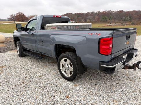 Used 2016 Chevrolet Silverado 2500 W/T w/ WT Convenience Package image 11