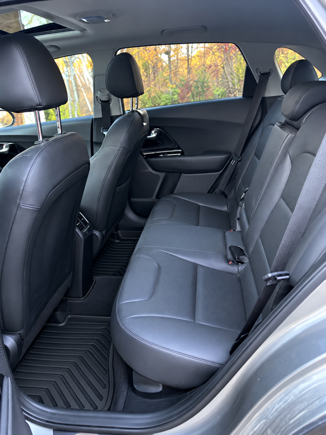 Used 2022 Kia Niro Touring Special Edition FWD image 5