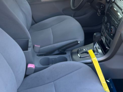 Used 2011 Toyota Corolla LE FWD image 12