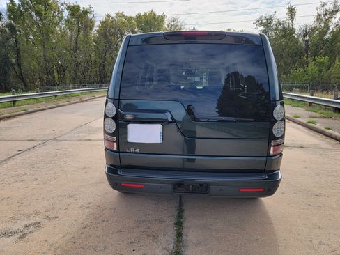 Used 2016 Land Rover LR4 HSE image 5