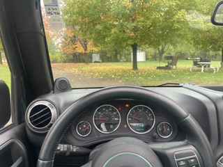 Used 2013 Jeep Wrangler Sport AWD/4WD image 2