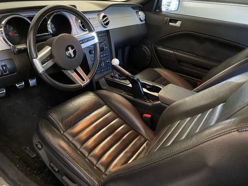 Used 2007 Ford Mustang GT RWD image 24