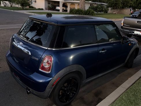 Used 2012 MINI Cooper Hardtop FWD image 8