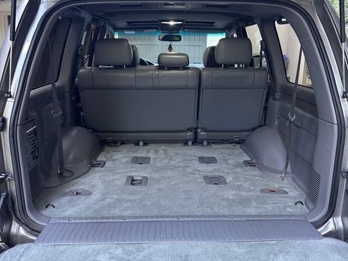 Used 2002 Toyota Land Cruiser image 14