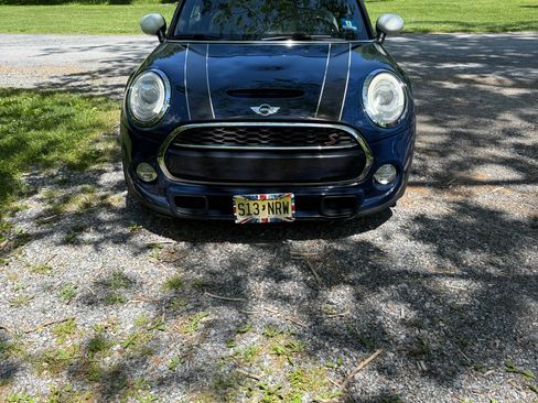 Used 2016 MINI Cooper S FWD image 1