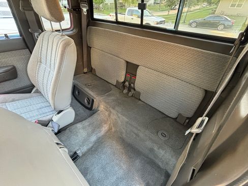 Used 1997 Toyota Tacoma 4x4 Xtracab V6 image 23