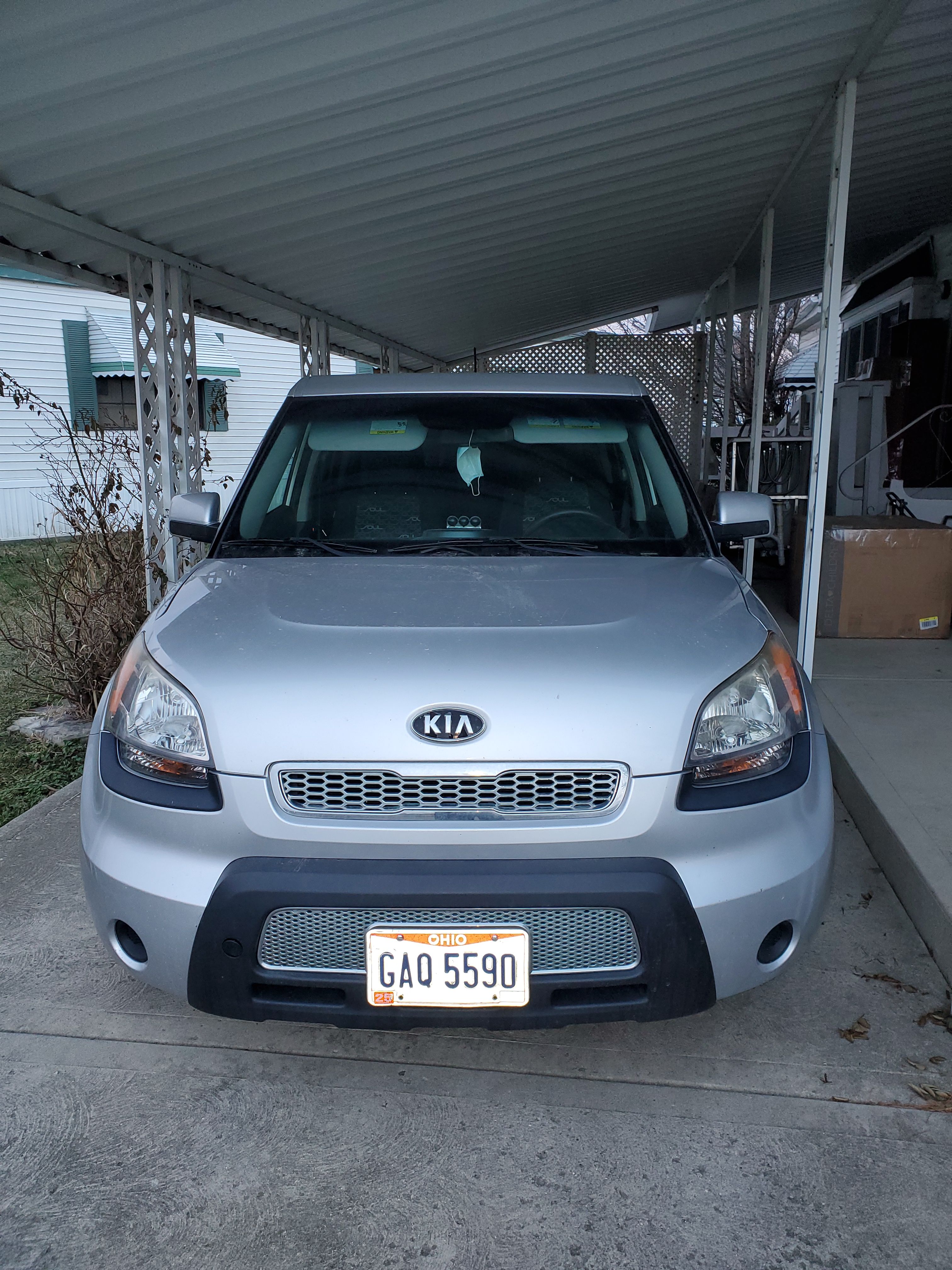 Used 2011 Kia Soul + FWD image 8