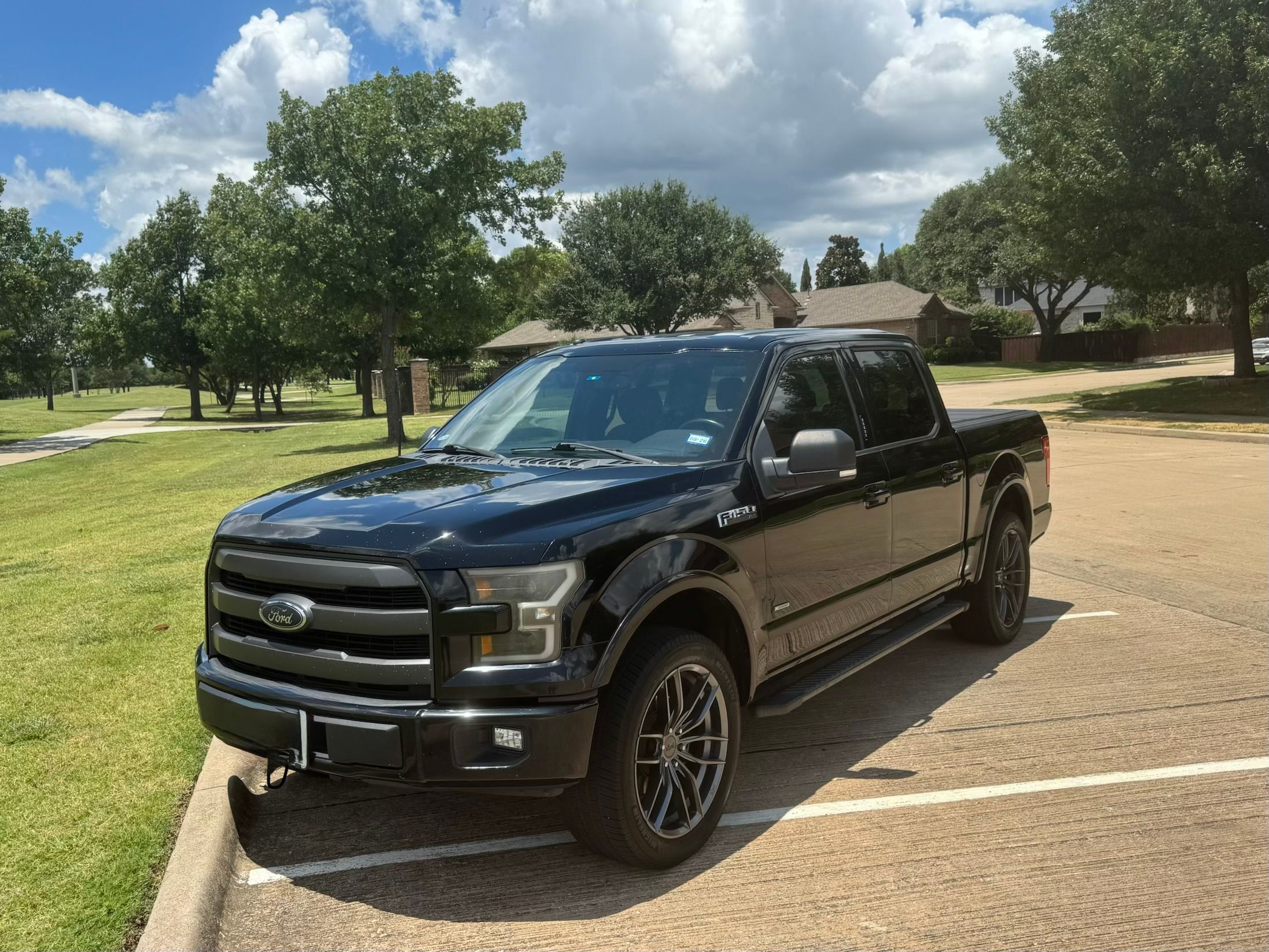 Used 2017 Ford F150 XLT w/ Equipment Group 302A Luxury RWD image 6