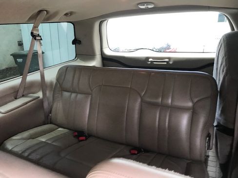 Used 2004 Ford Excursion Limited image 9