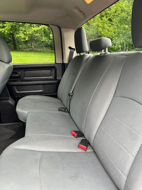 Used 2015 RAM 1500 Express AWD/4WD image 6