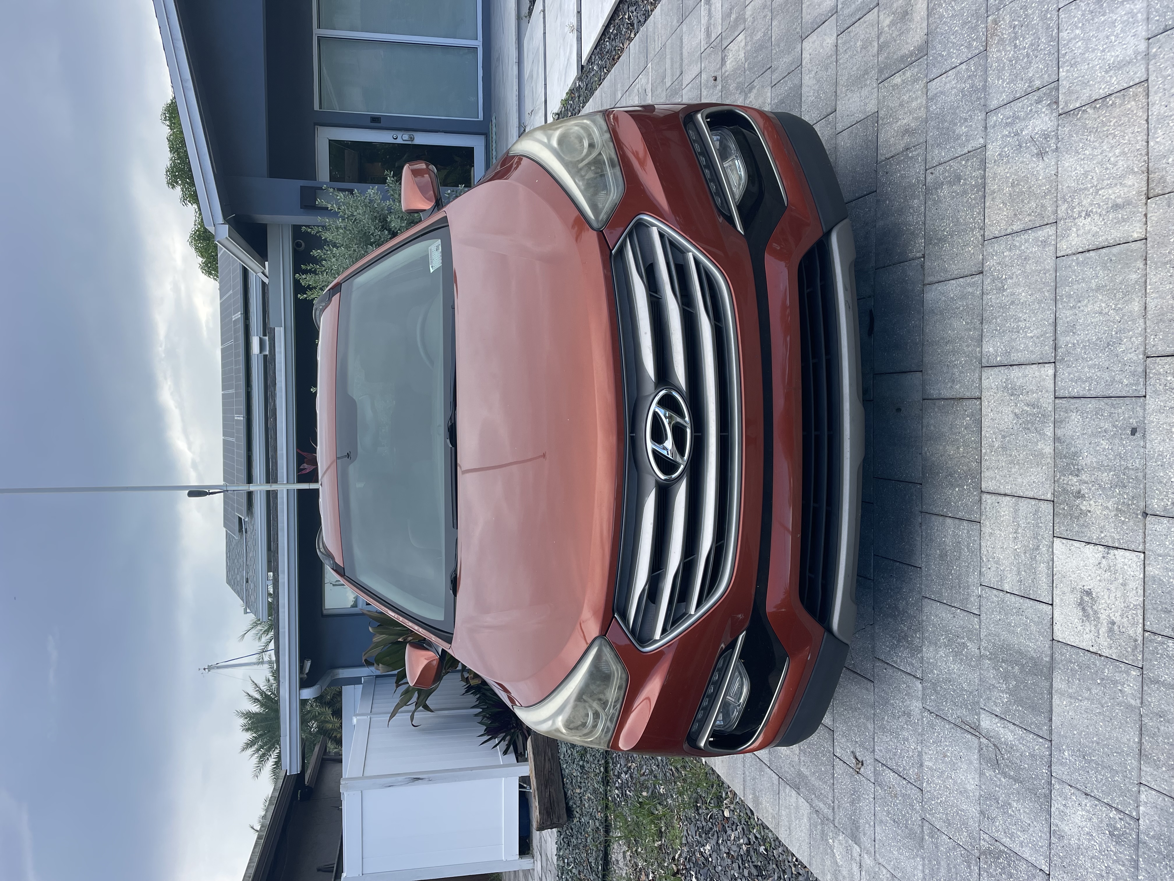 Used 2017 Hyundai Santa Fe Sport FWD image 4