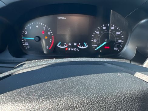 Used 2021 Ford Explorer XLT image 1