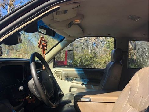 Used 1996 Dodge Ram 3500 Truck 2WD Club Cab image 6