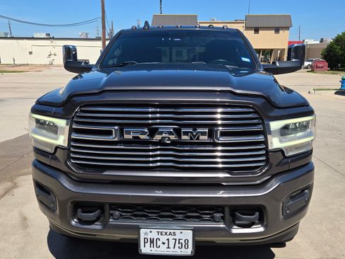 Used 2019 RAM 3500 Laramie image 4