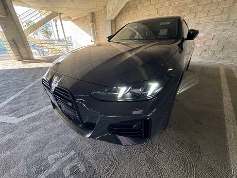 Used 2025 BMW M440i w/ Premium Package image 1