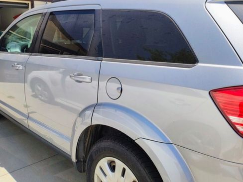 Used 2016 Dodge Journey SE w/ Flexible Seating Group image 9