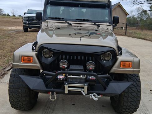 Used 2003 Jeep Wrangler Sahara image 1
